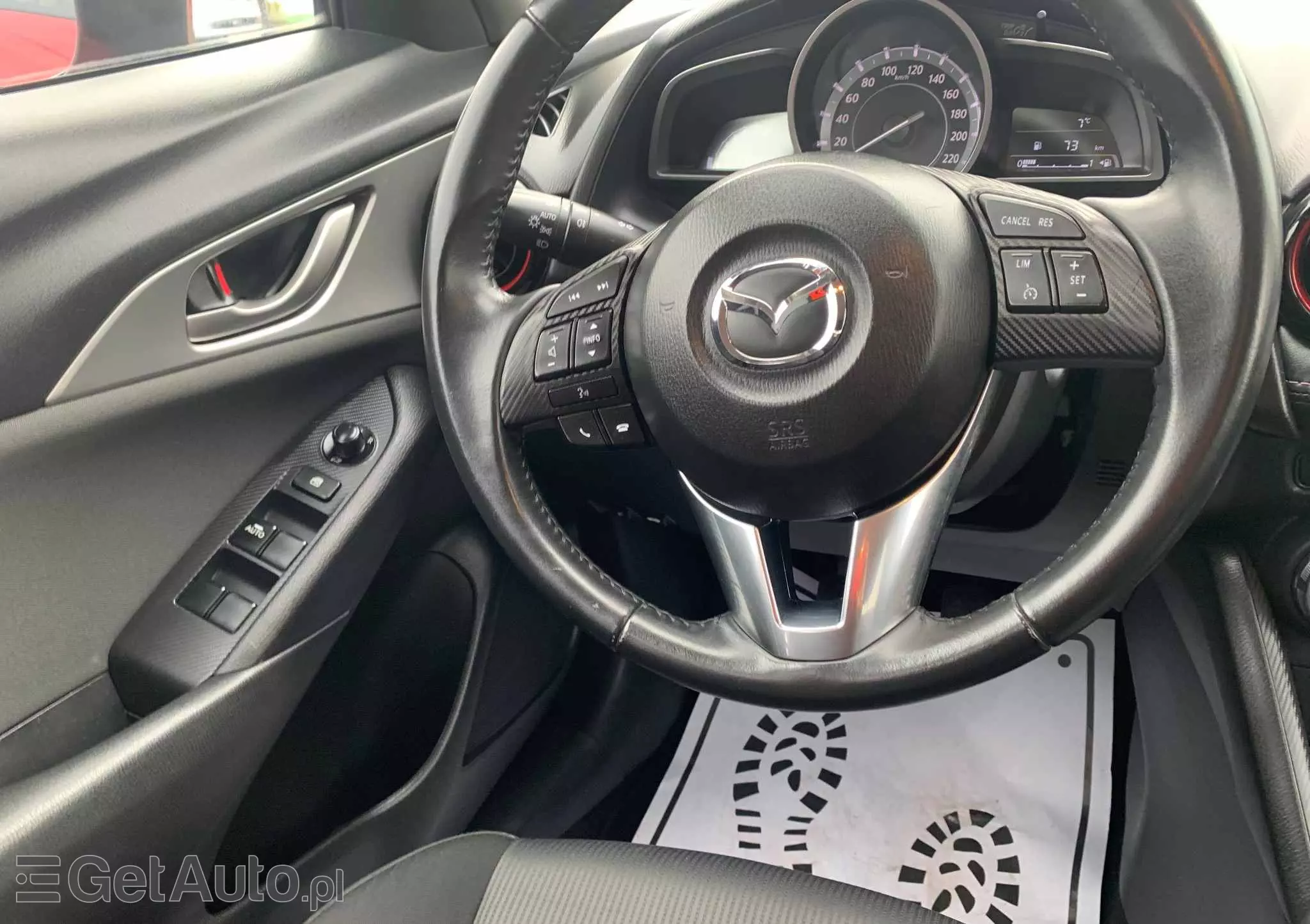 MAZDA CX-3 SKYACTIV-G 120 FWD Sports-Line