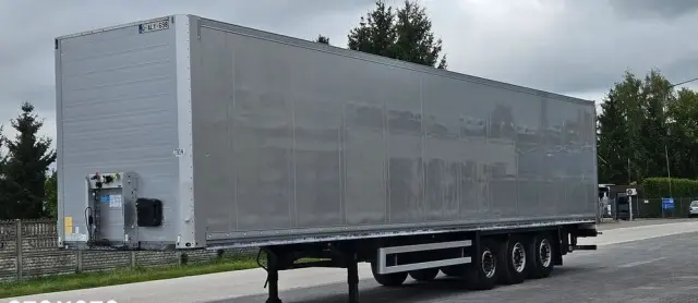 SCHMITZ CARGOBULL KONTENER / STANDARD / MOŻLIWOŚĆ ZAMONTOWANIA DRZWI 