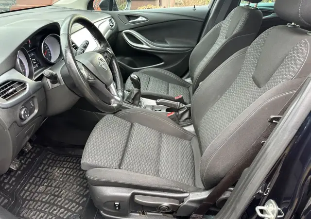 OPEL Astra 1.4 Turbo Start/Stop Innovation