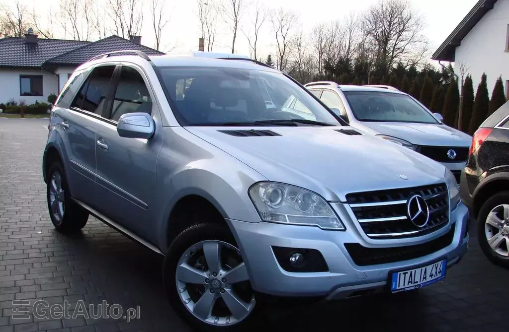 MERCEDES-BENZ Klasa M ML 320 CDI V6 (224 KM) 4MATIC 7G-TRONIC