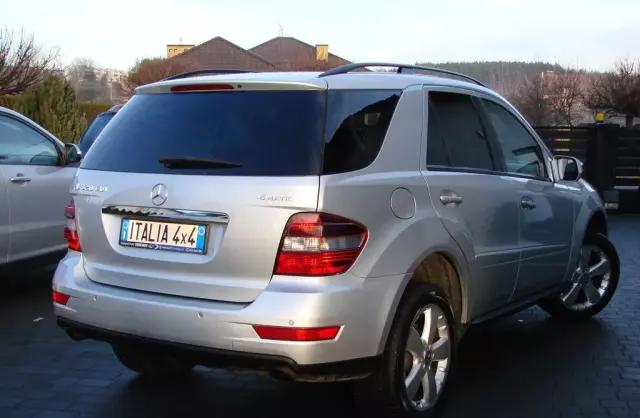 MERCEDES-BENZ Klasa M ML 320 CDI V6 (224 KM) 4MATIC 7G-TRONIC