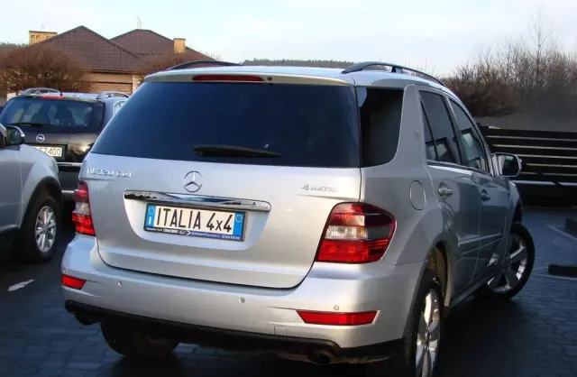 MERCEDES-BENZ Klasa M ML 320 CDI V6 (224 KM) 4MATIC 7G-TRONIC