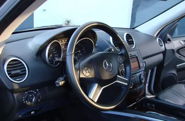 MERCEDES-BENZ Klasa M ML 320 CDI V6 (224 KM) 4MATIC 7G-TRONIC