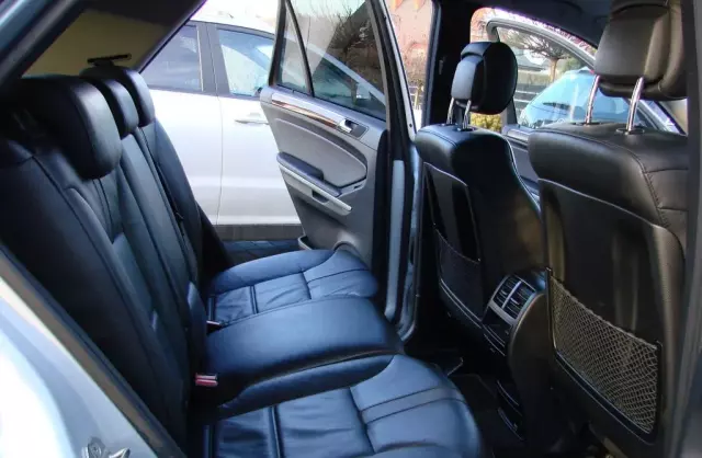 MERCEDES-BENZ Klasa M ML 320 CDI V6 (224 KM) 4MATIC 7G-TRONIC