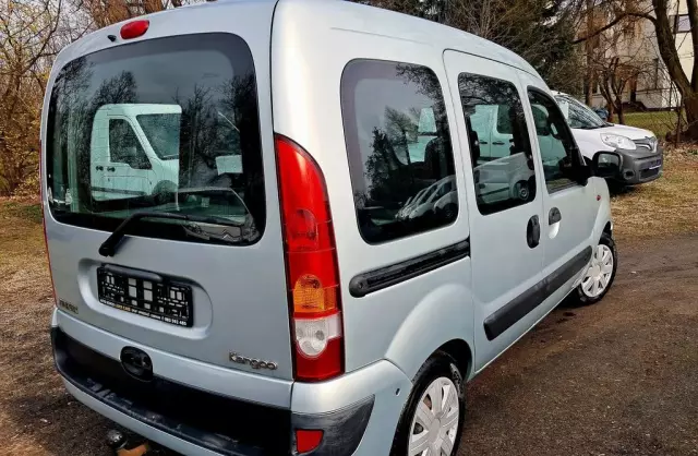 RENAULT Kangoo 