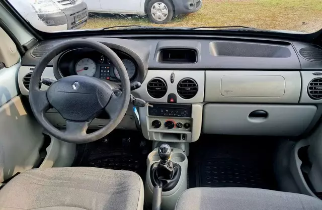 RENAULT Kangoo 
