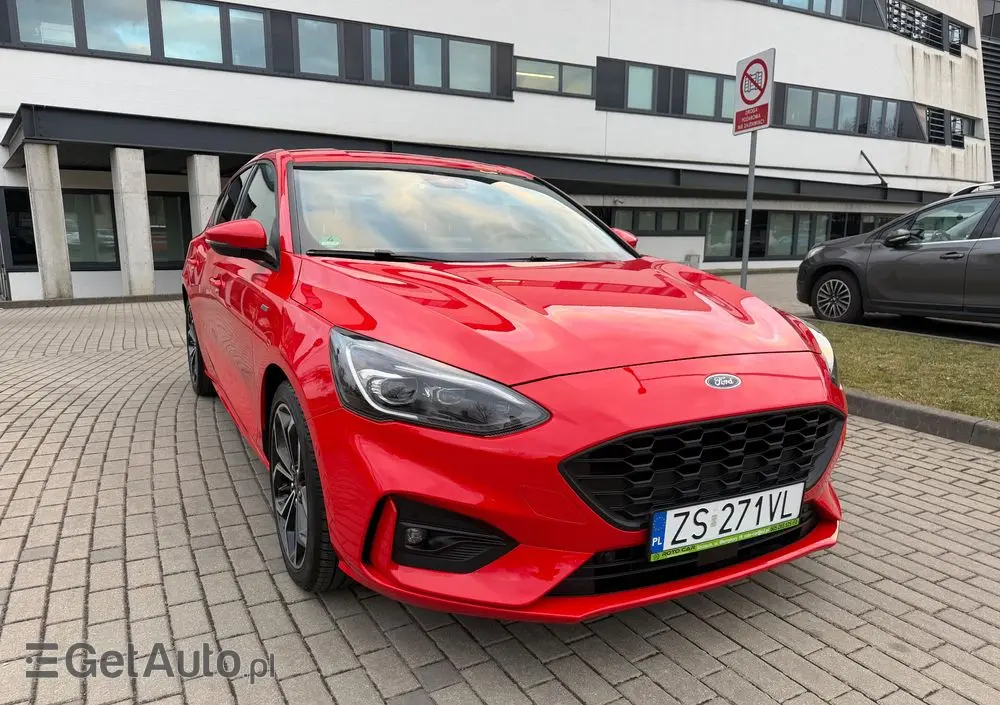FORD Focus 1.0 EcoBoost ST-Line Red ASS