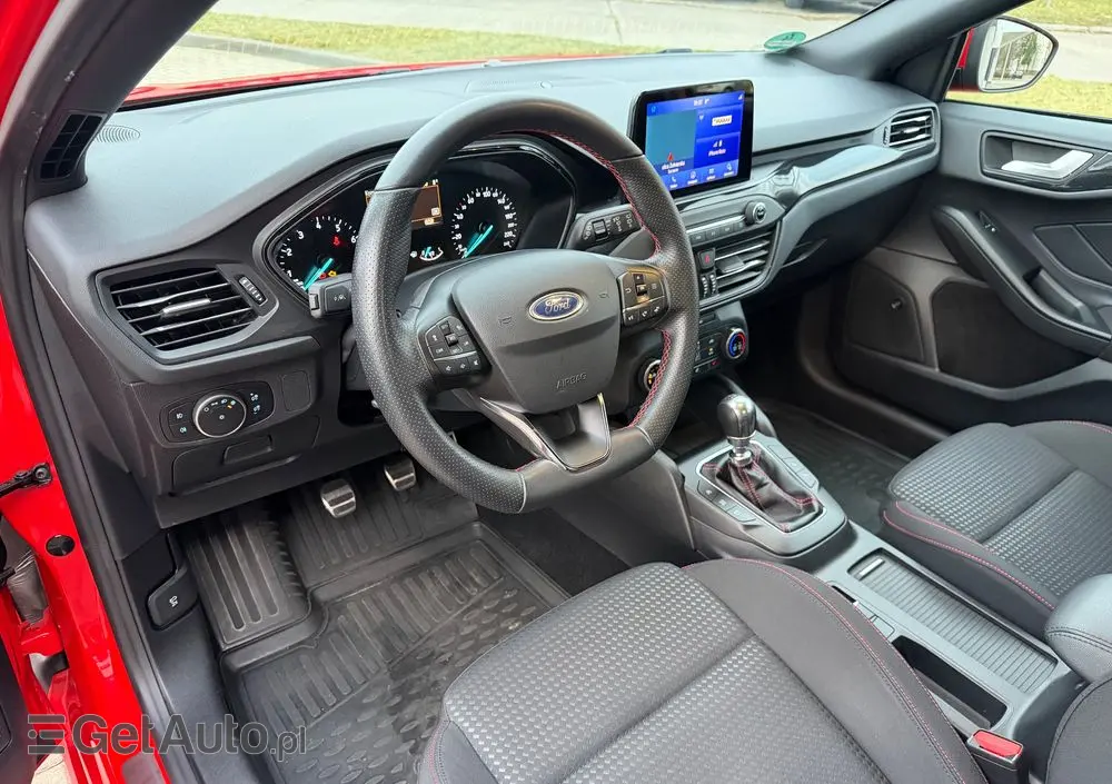 FORD Focus 1.0 EcoBoost ST-Line Red ASS