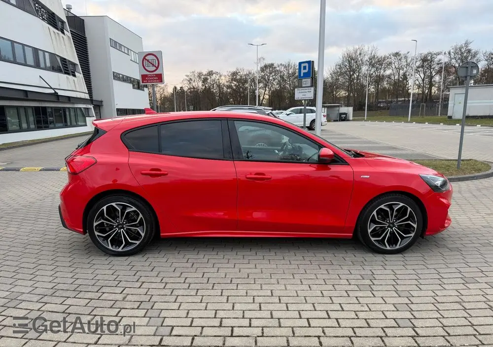 FORD Focus 1.0 EcoBoost ST-Line Red ASS