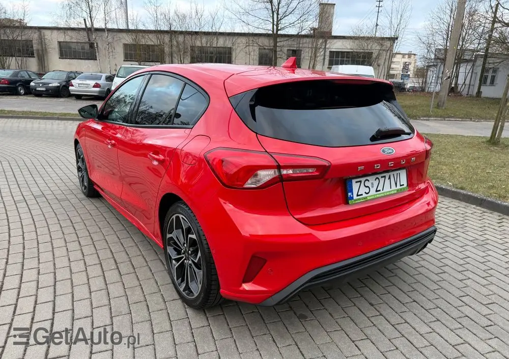 FORD Focus 1.0 EcoBoost ST-Line Red ASS