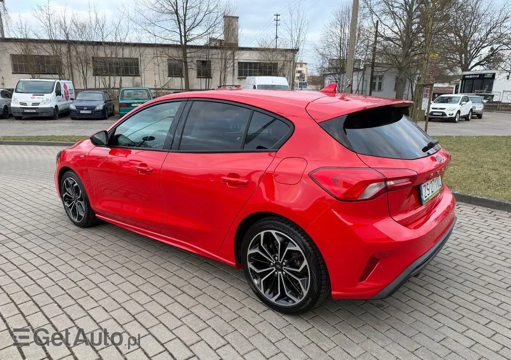 FORD Focus 1.0 EcoBoost ST-Line Red ASS