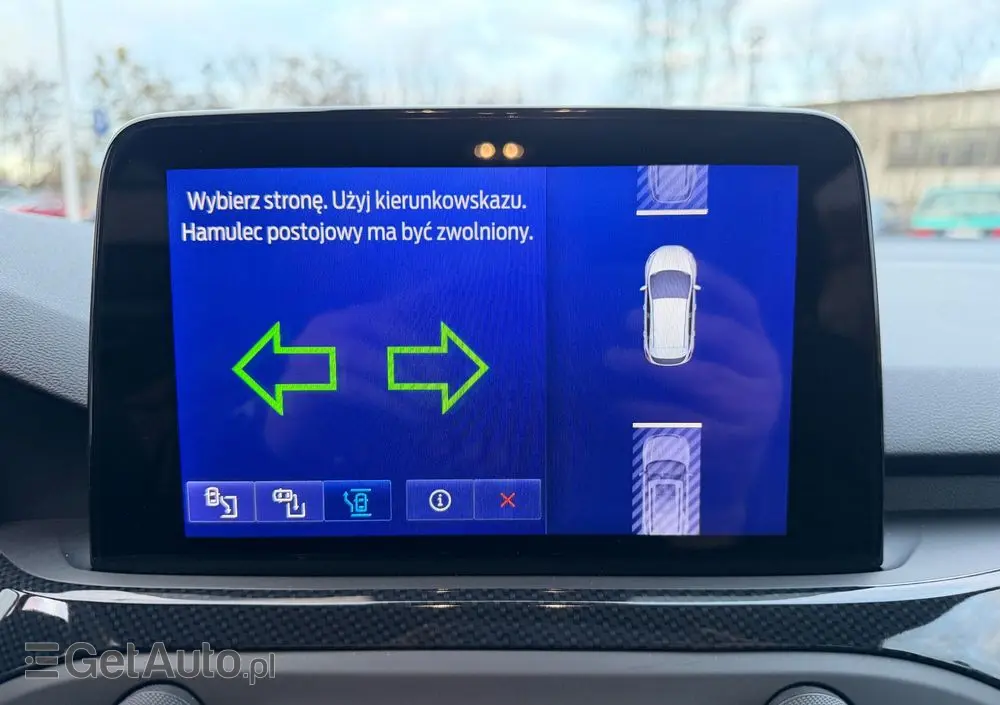 FORD Focus 1.0 EcoBoost ST-Line Red ASS