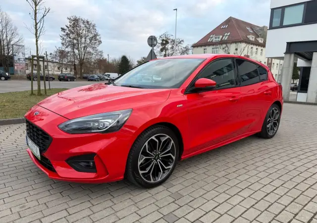 FORD Focus 1.0 EcoBoost ST-Line Red ASS