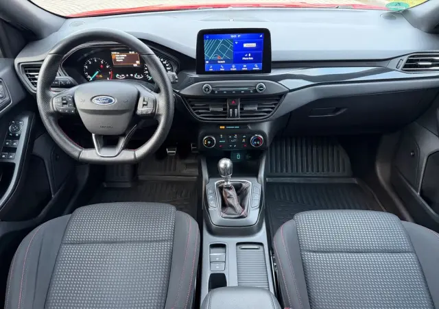 FORD Focus 1.0 EcoBoost ST-Line Red ASS