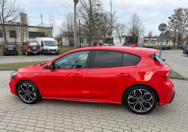 FORD Focus 1.0 EcoBoost ST-Line Red ASS