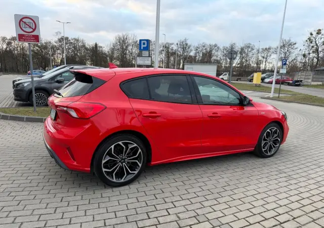 FORD Focus 1.0 EcoBoost ST-Line Red ASS