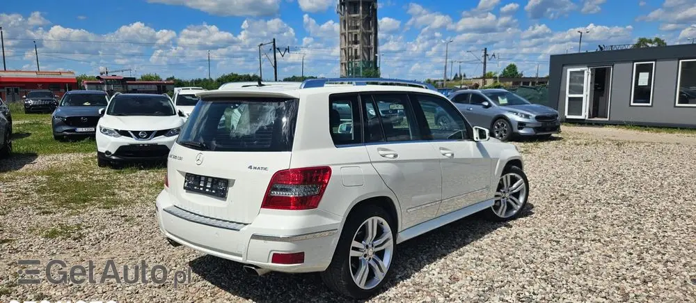 MERCEDES-BENZ GLK 320 CDI 4-Matic