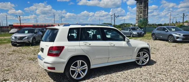 MERCEDES-BENZ GLK 320 CDI 4-Matic