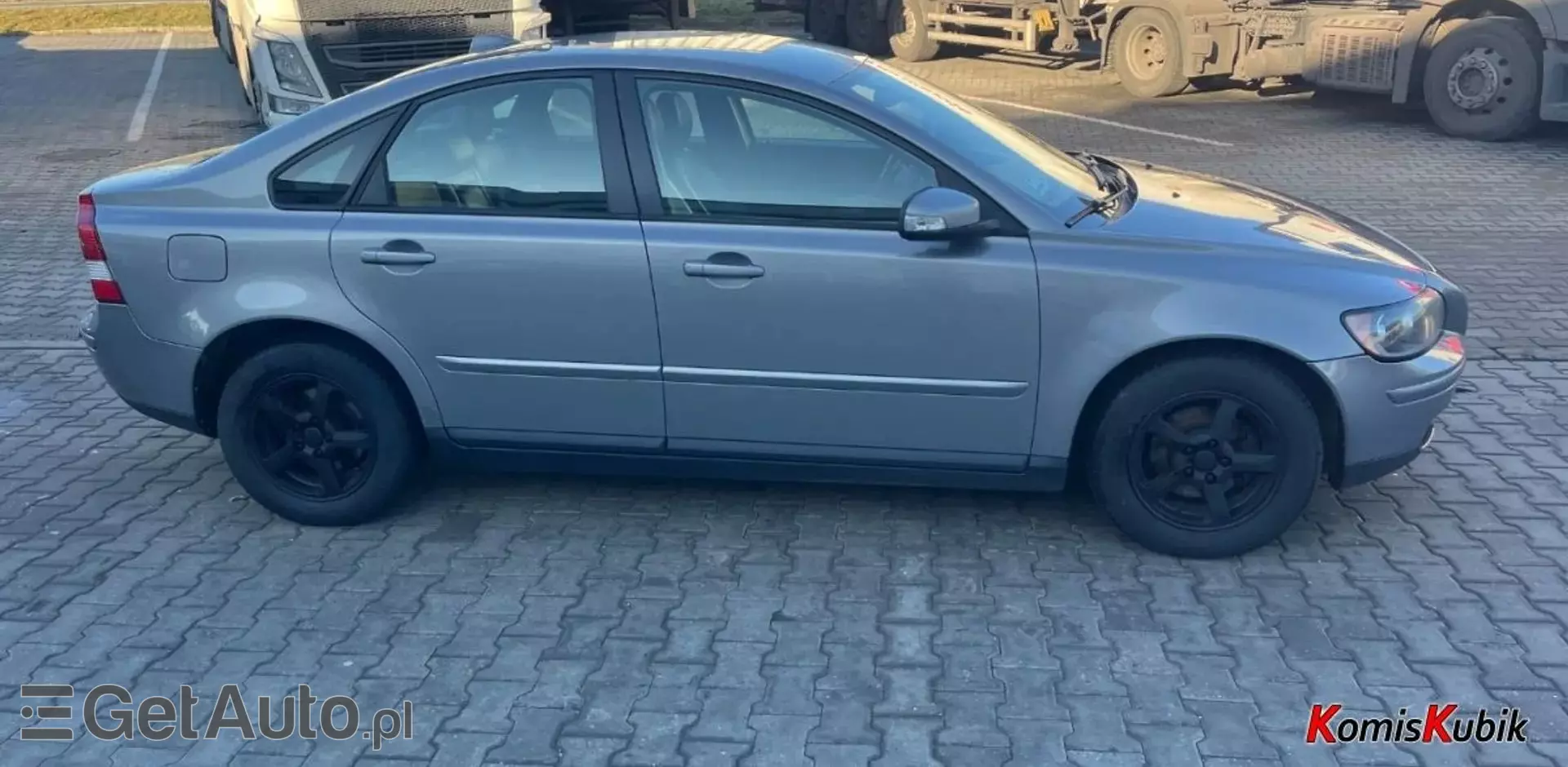 VOLVO S40 