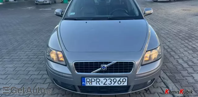 VOLVO S40 