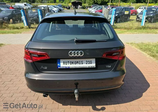 AUDI A3 1.6 TDI Sportback (clean diesel) S tronic Ambiente