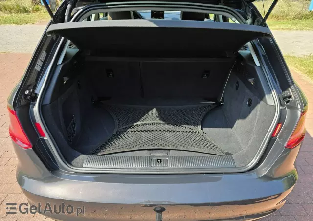 AUDI A3 1.6 TDI Sportback (clean diesel) S tronic Ambiente