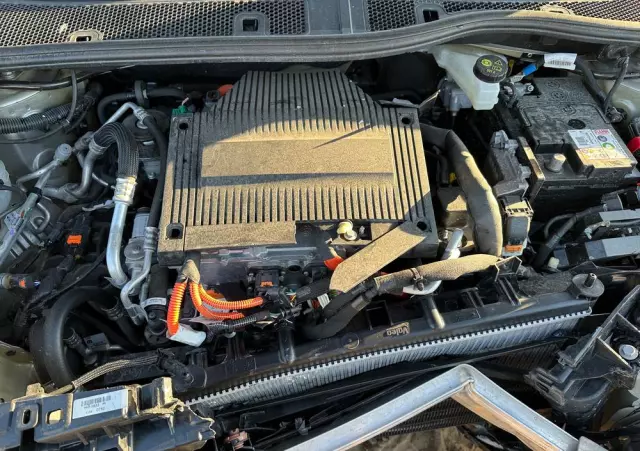 PEUGEOT 208 E-208 Allure