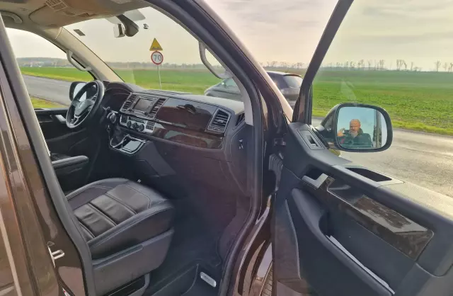 VOLKSWAGEN Multivan 2.0 TDI (204 KM) 4MOTION DSG