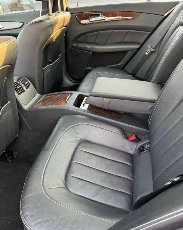 MERCEDES-BENZ CLS 500 4Matic BlueEFFICIENCY 7G-TRONIC