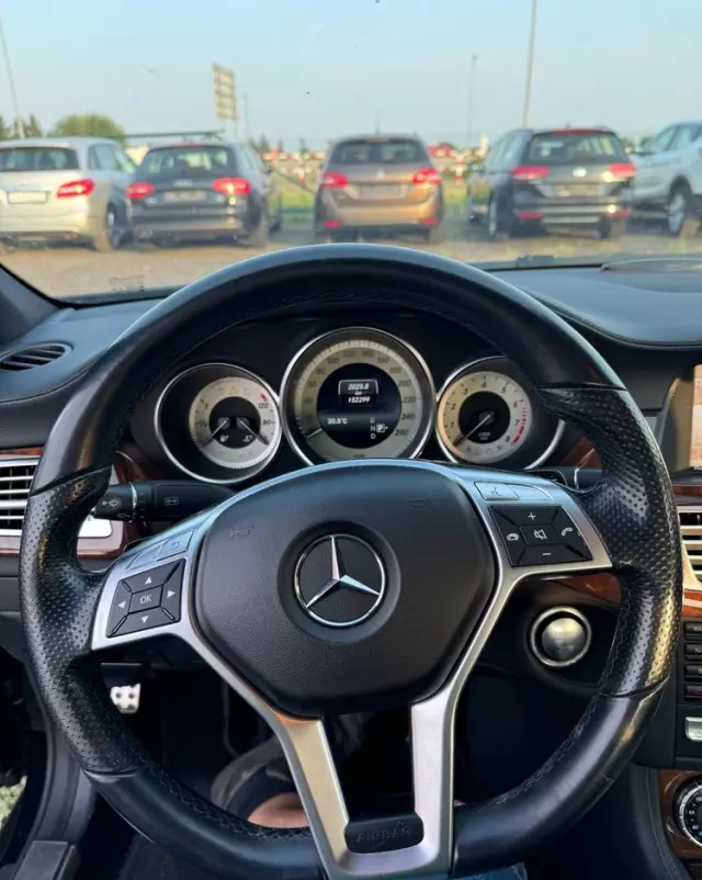 MERCEDES-BENZ CLS 500 4Matic BlueEFFICIENCY 7G-TRONIC