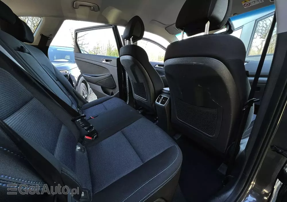 HYUNDAI Tucson Blue 1.7 CRDi 2WD Style