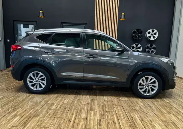 HYUNDAI Tucson Blue 1.7 CRDi 2WD Style