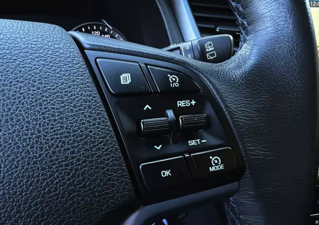 HYUNDAI Tucson Blue 1.7 CRDi 2WD Style