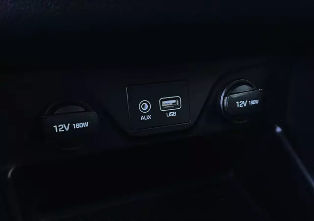 HYUNDAI Tucson Blue 1.7 CRDi 2WD Style