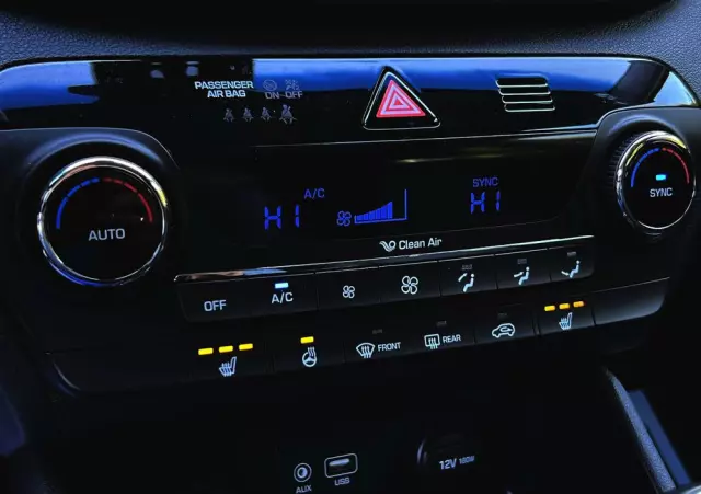 HYUNDAI Tucson Blue 1.7 CRDi 2WD Style