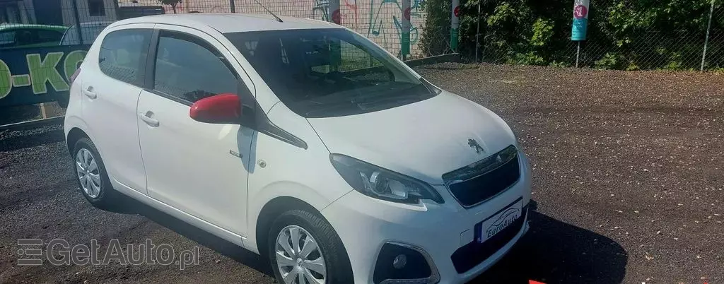 PEUGEOT 108 