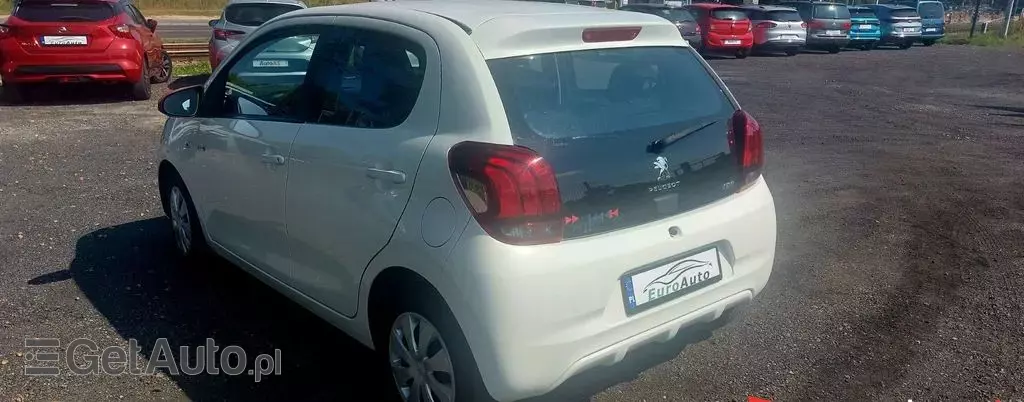 PEUGEOT 108 