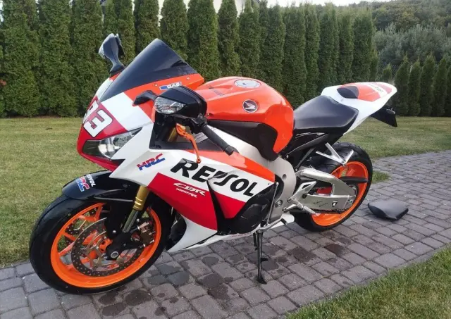 HONDA CBR 