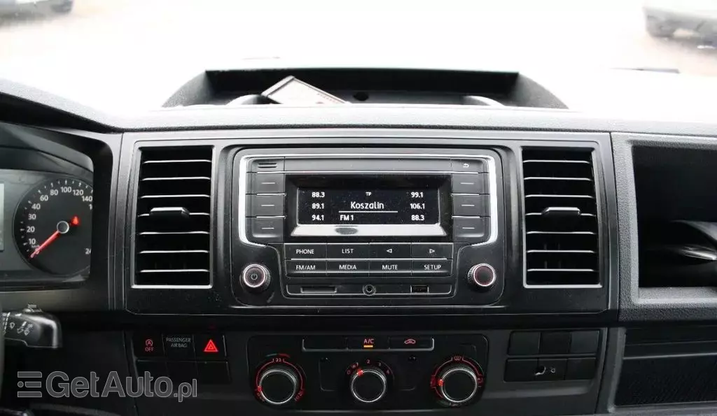 VOLKSWAGEN TRANSPORTER 