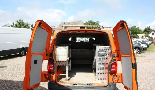 VOLKSWAGEN TRANSPORTER 