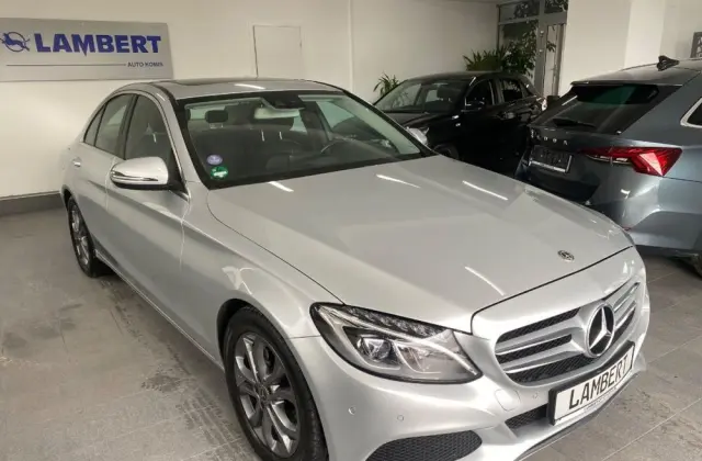 MERCEDES-BENZ Klasa C 200 9G-TRONIC Avantgarde