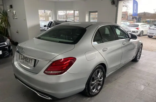 MERCEDES-BENZ Klasa C 200 9G-TRONIC Avantgarde