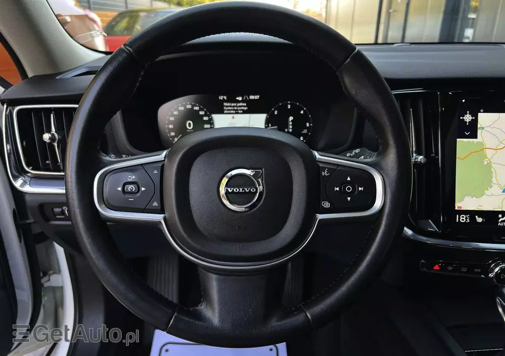 VOLVO V60 D4 Geartronic Inscription