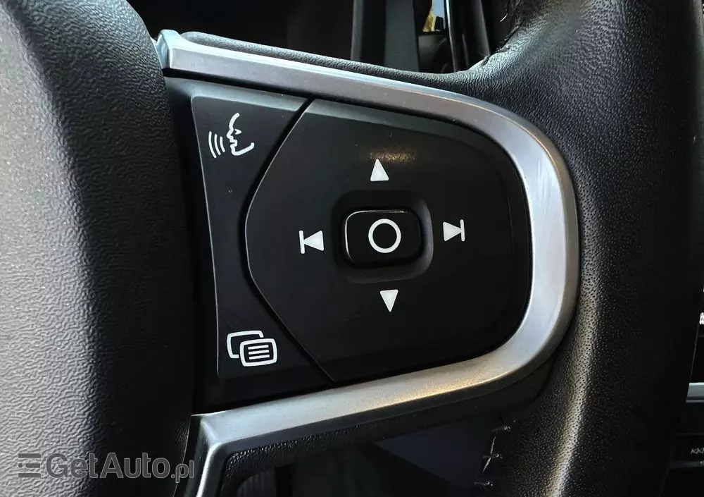 VOLVO V60 D4 Geartronic Inscription