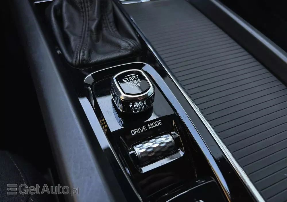 VOLVO V60 D4 Geartronic Inscription