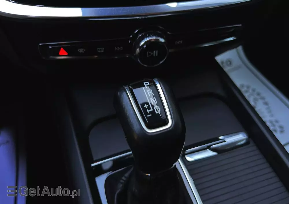 VOLVO V60 D4 Geartronic Inscription