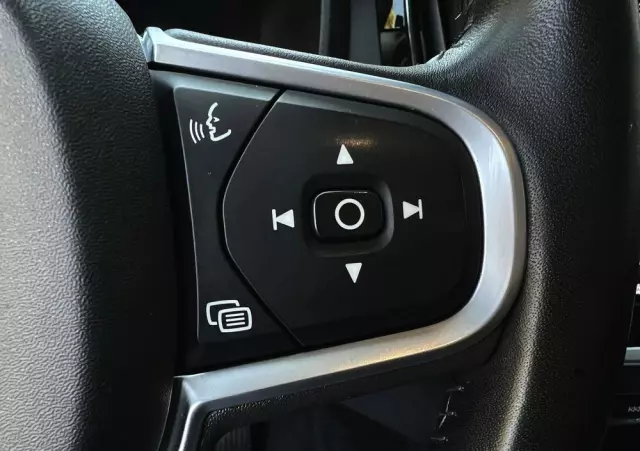 VOLVO V60 D4 Geartronic Inscription