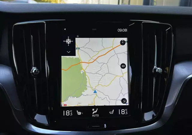 VOLVO V60 D4 Geartronic Inscription