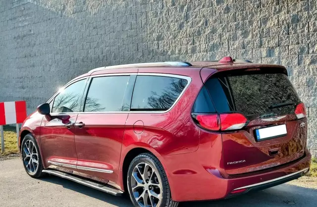 CHRYSLER Pacifica 