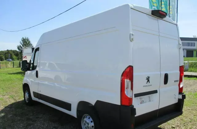 PEUGEOT Boxer 